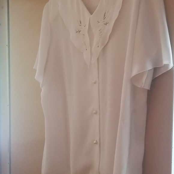Blouse - Picture 2 of 2
